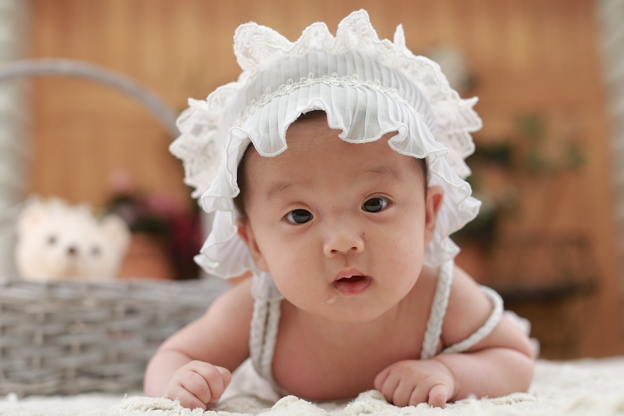 未满月孕妈供卵生的宝宝长湿疹怎么办（未满月的孕妈供卵生的宝宝有湿疹怎么办）
