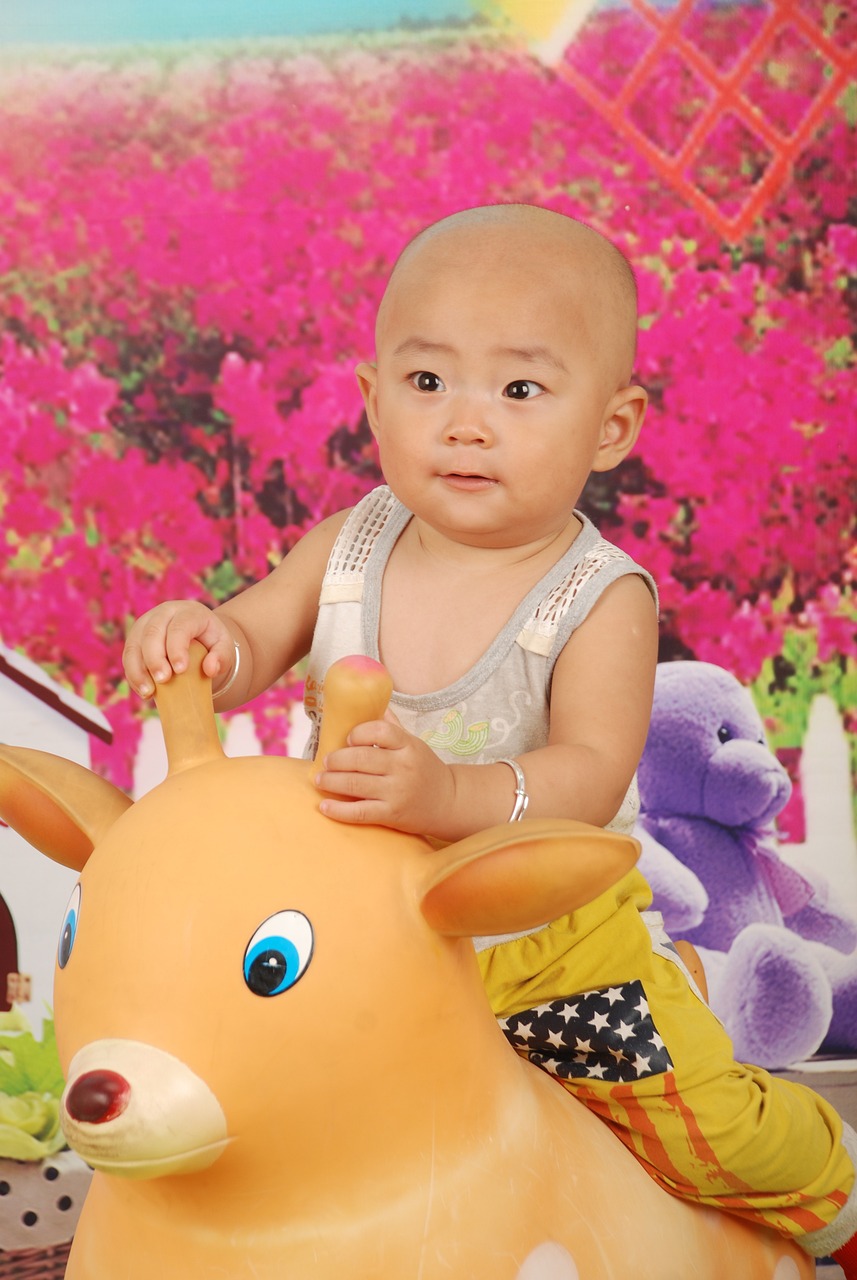 孕妈供卵生的宝宝胀气吃什么排气快（孕妈供卵生的宝宝去胀气吃什么）