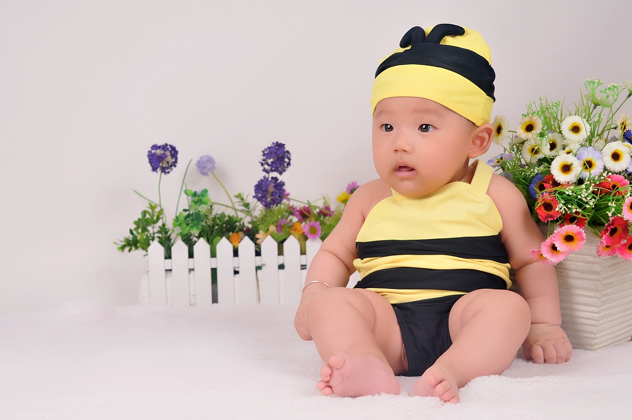 孕妈供卵生的宝宝拉肚子好久了（孕妈供卵生的宝宝拉肚子好久了还没好）